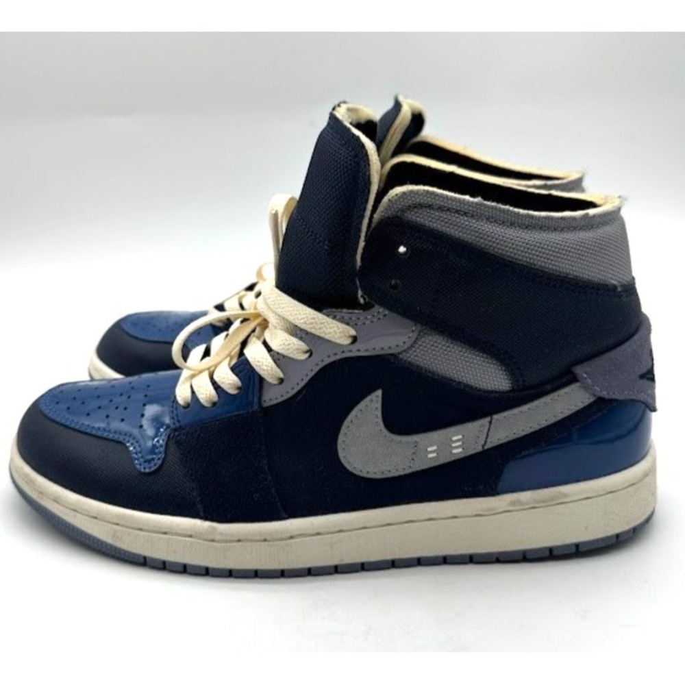 Size 7.5 - Air Jordan 1 SE Craft Mid Inside Out - Obsidian